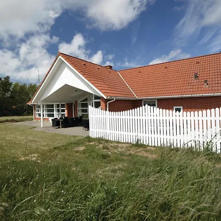 Holiday home Amazing In With Sauna