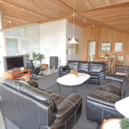 Holiday home Amazing In With Sauna